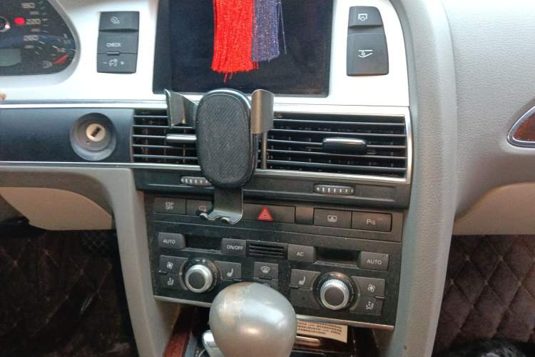 Used Audi A6L 2011 2.4L Comfort Edition