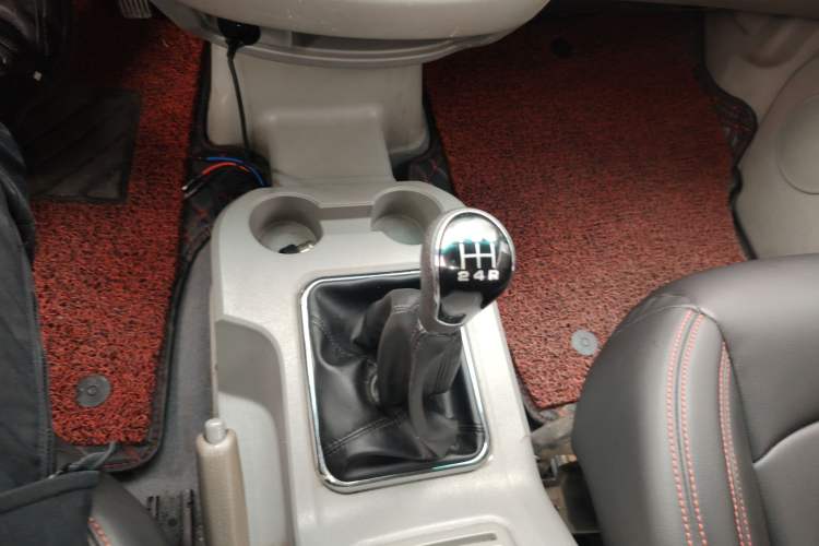 Used FORTHING Lingzhi 2018 M3 1.6L 7-Seater Comfort Model