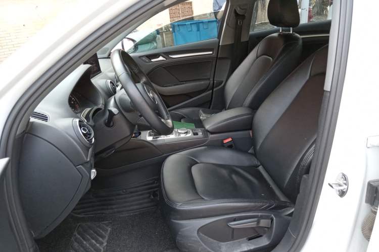 Used Audi A3 2018 30th Anniversary Edition Limousine 35 TFSI Ambition Model
