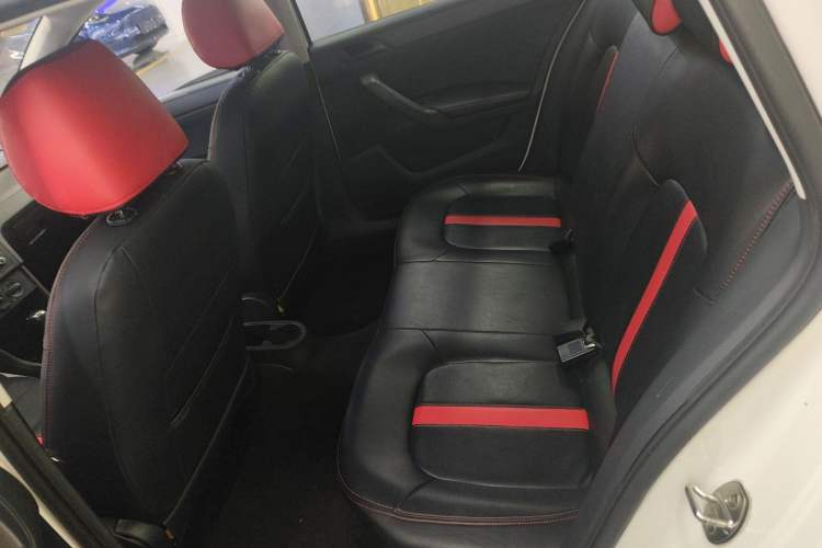 Used Skoda Rapid Spaceback 2018 1.6L Automatic Standard Edition
