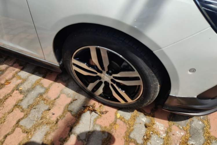 Used Peugeot 308 2016 350THP Automatic Prestige Edition
