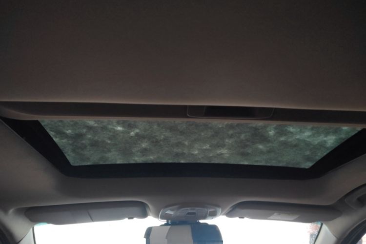 Used Baojun 730 2017 1.5T Manual Prestige Version 7 Seats