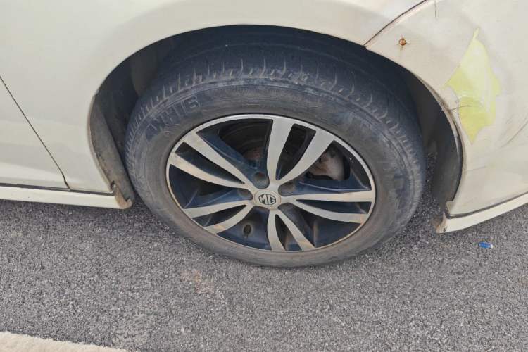 Used MG 6 2013 Hatchback 1.8L Automatic Drive Value Edition Right Front Wheel Hub