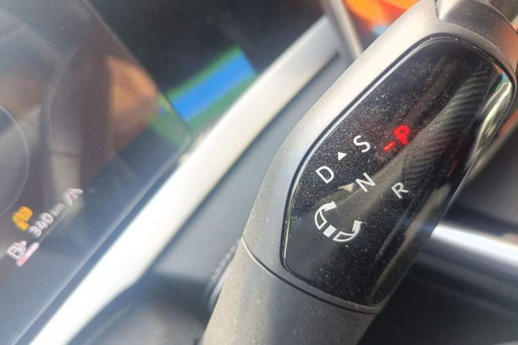 Used Volkswagen Passat 2025 Pro 380TSI Starry Dragon Edition Gear Lever