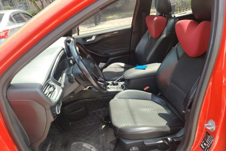 Used Ford Focus 2020 Sedan EcoBoost 180 Automatic ST Line
