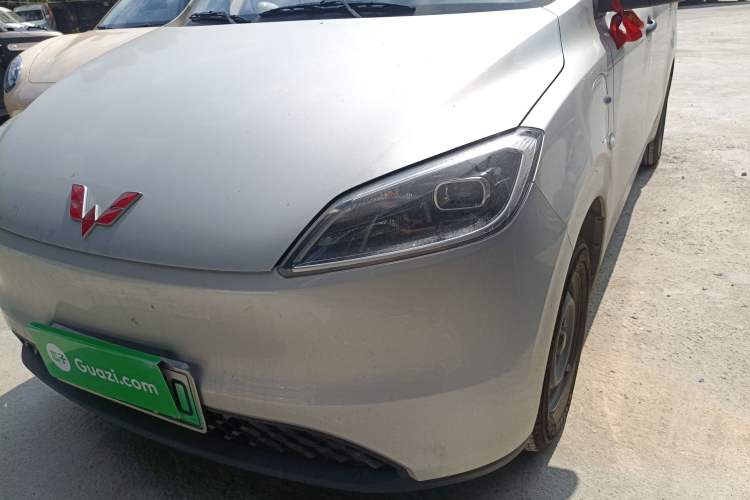 Used Wuling Hongguang New Energy 2024 All-Electric Model 300KM Standard Version
