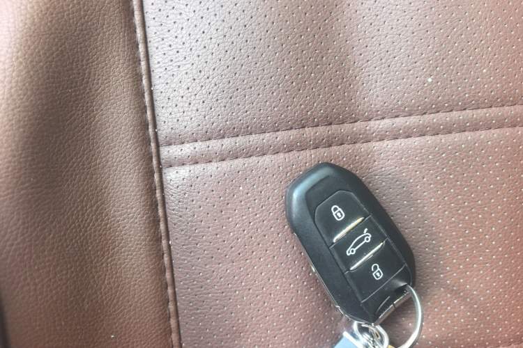 Used Peugeot 408 2024 360THP "Da Da" Model – Latou Edition Vehicle Key