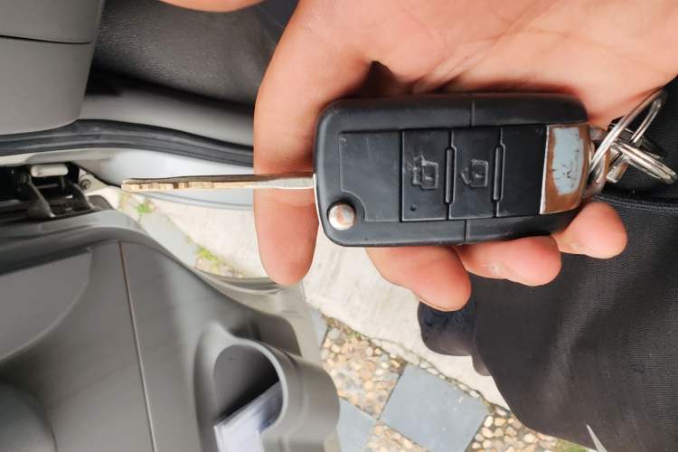 Used Dongfeng Yufeng P16 
