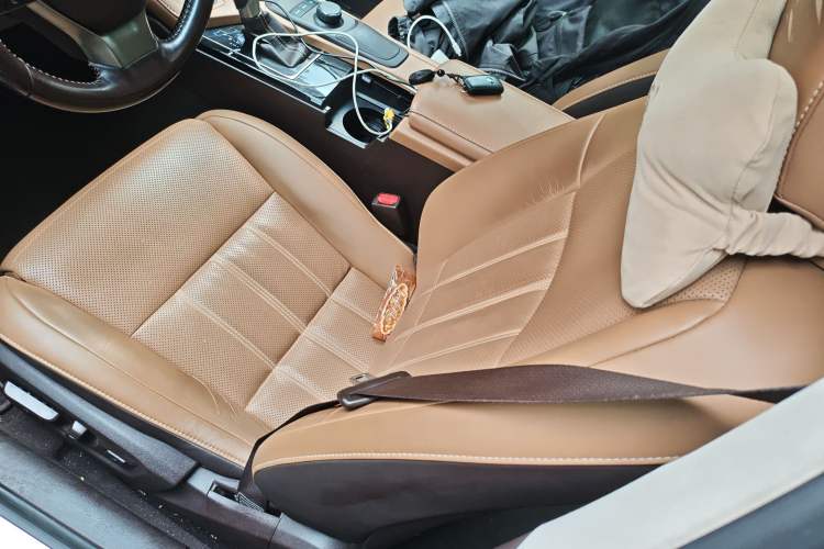 Used Lexus ES 2015 300h Comfort Edition
