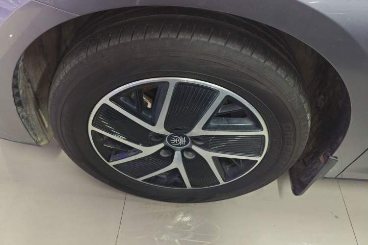 Used BYD Qin L 2024 DM-i 120KM Leading Model Exterior 4