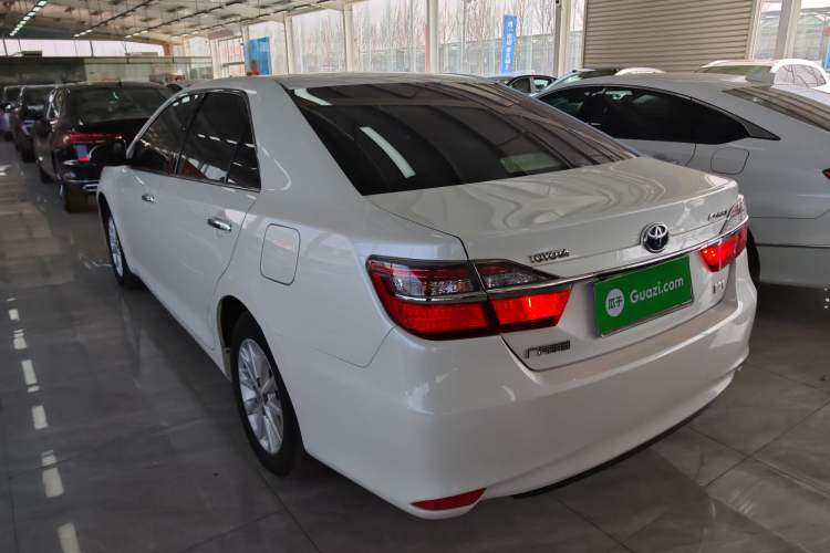 Used Toyota Camry 2015 Dual-Engine 2.5 HG Luxury Navigation Edition