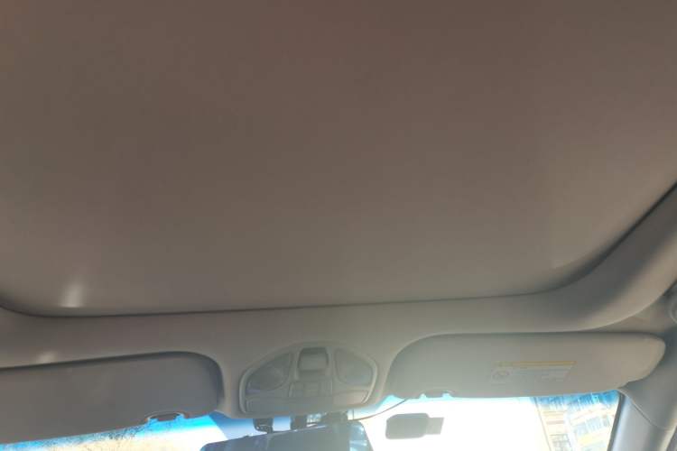 Used Hyundai Grand SantaFe 2013 3.0L 7-Seater Four-Wheel-Drive Comfort Edition Headliner