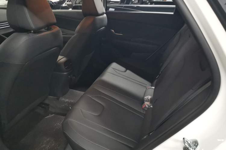 Used Hyundai Elantra 2023 1.5L CVT GLX Elite Edition Left Rear Seat