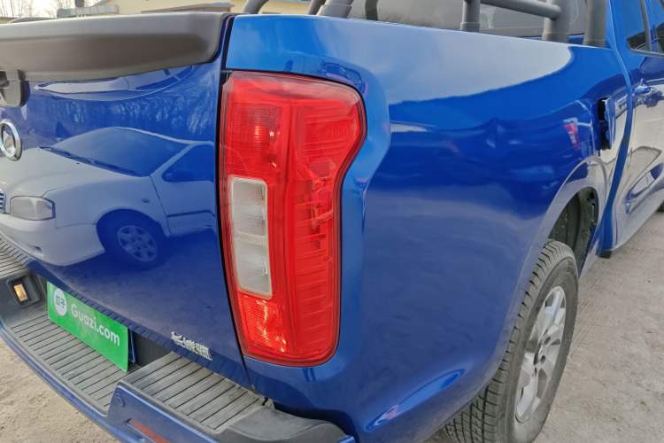 Used Great Wall Poer 2021 2.0T Commercial Version Automatic Diesel 4x4 Elite Long-Box GW4D20M