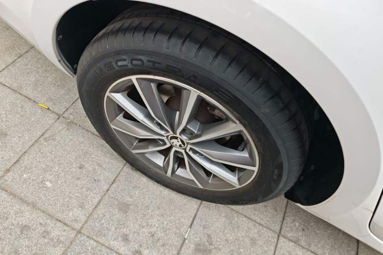 Used Skoda Octavia 2020 1.5L Automatic SmartDrive Comfort Edition