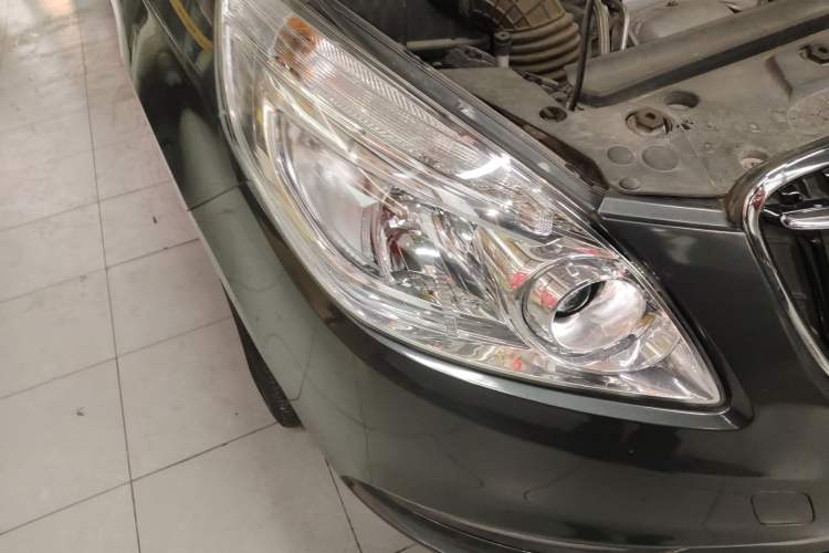 Used Buick GL8 2018 28T Luxury Model China VI Standard