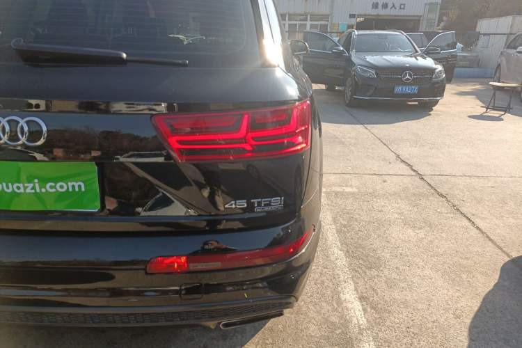 Used Audi Q7 2018 45 TFSI Technology Edition