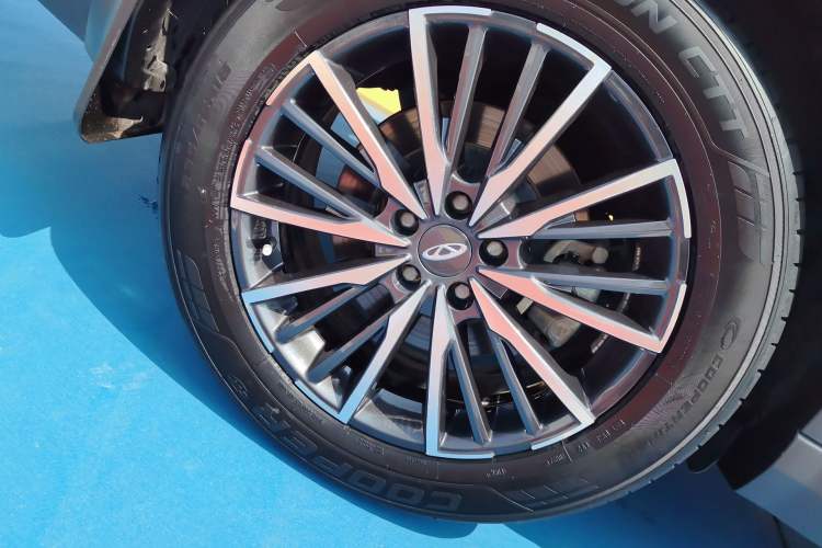 Used Chery Tiggo 8 PLUS 2022 290TGDI DCT Luxury Edition