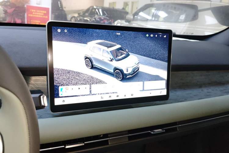 Used Dongfeng NAMMI 06 2025 401 Air
