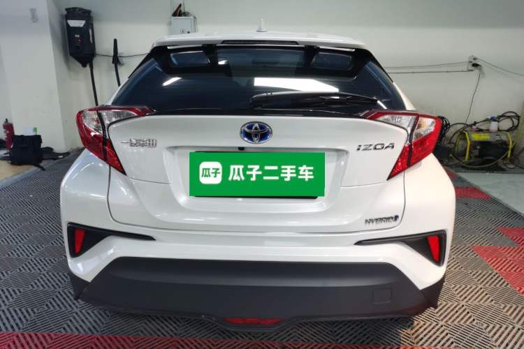 Used Toyota IZOA 2021 Dual-Motor 2.0L Yixiang Edition