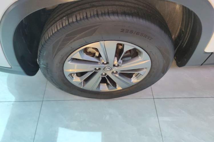 Used CHANGAN CS75 2020 280T DCT Luxury Model China VI Standard Left Front Wheel Hub