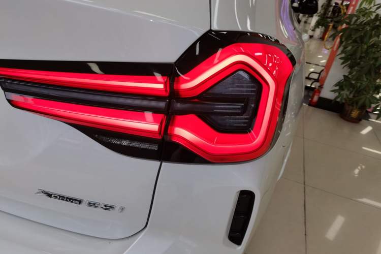 Used BMW X3 2022 Restyled xDrive25i M Sport Package Right Rear Taillight