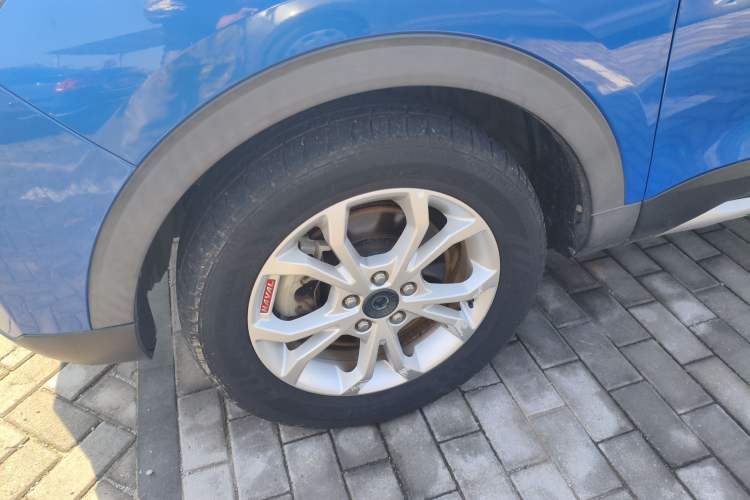 Used Haval H2s 2017 Red-Label 1.5T Dual-Clutch Elite Model
