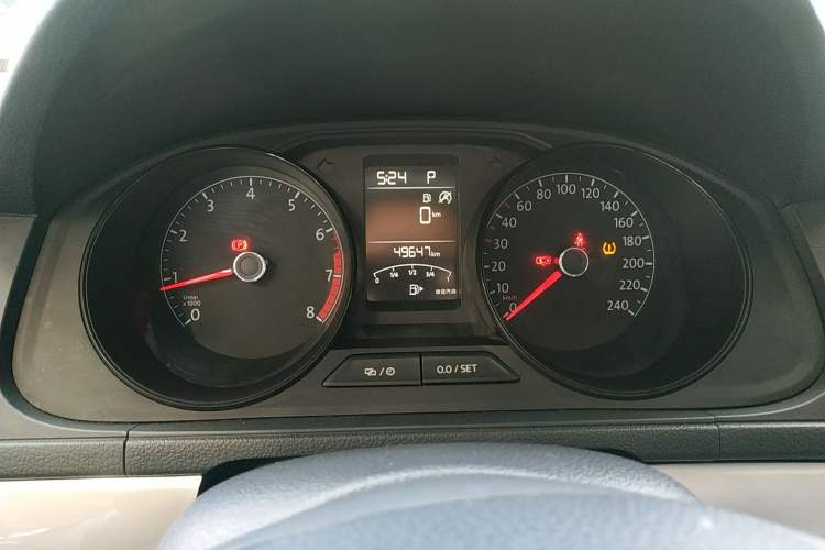 Used Volkswagen Lavida 2019 Lavida Start 1.5L Automatic Trendy Version China VI Standard Instrument Cluster