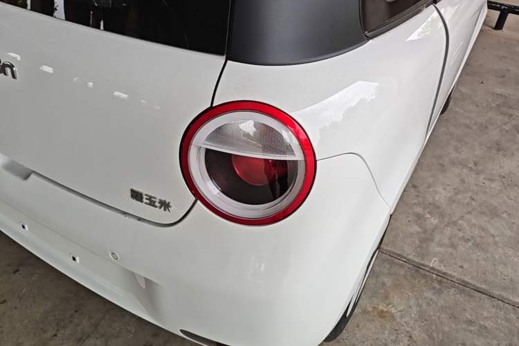 Used CHANGAN NEVO Lumin 2025 205 km Xiangqin Version
