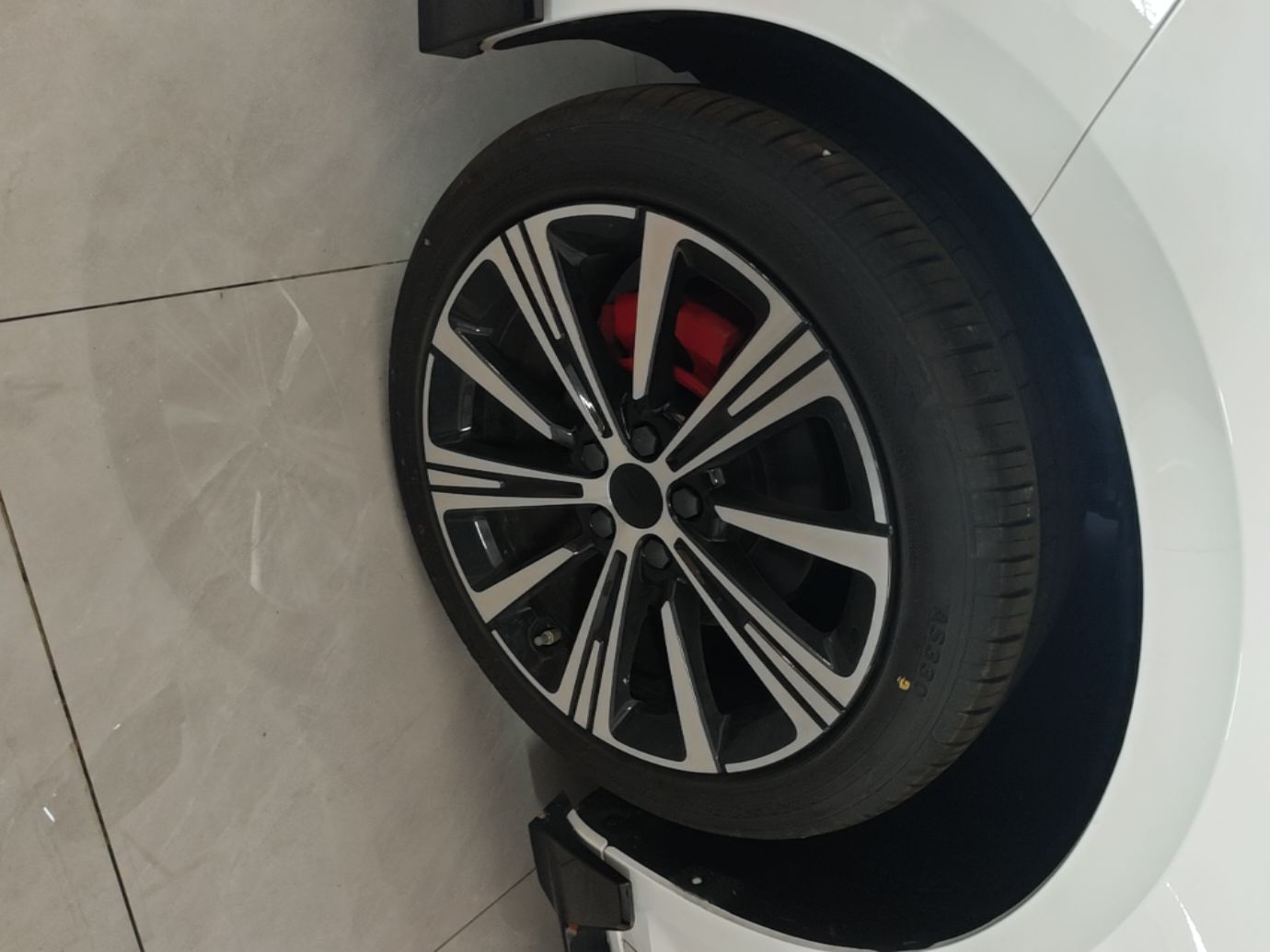 Geely Auto Preface 2025 Dongfang Yao 2.0TD Lanxing Edition — снимка 10
