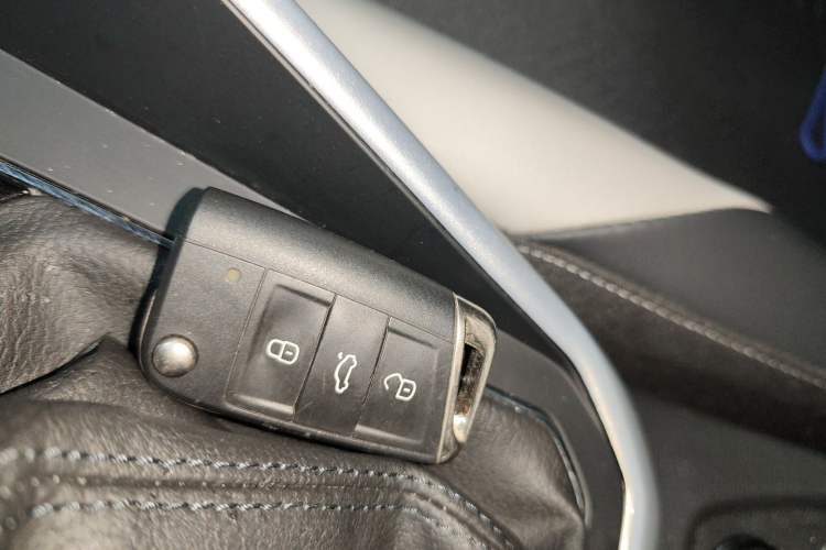 Used Volkswagen Polo 2021 Plus 1.5L Automatic Colorful Tech Edition Vehicle Key