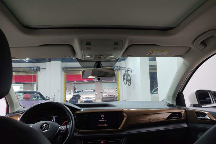 Used Volkswagen Tharu 2021 280TSI Two-Wheel-Drive Luxury Plus Edition
