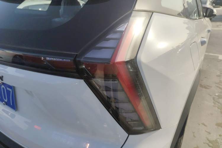 Used Geely Auto FX11 2024 2.0TD DCT Intelligent Driving Version