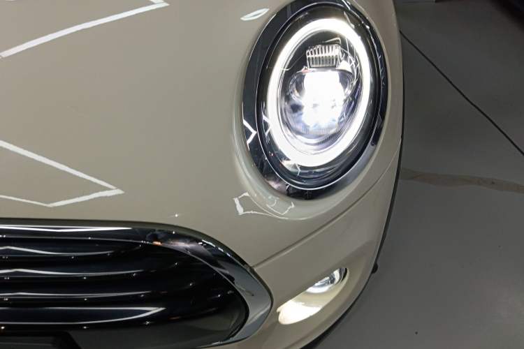 Used MINI MINI 2021 1.5T COOPER Classic Edition