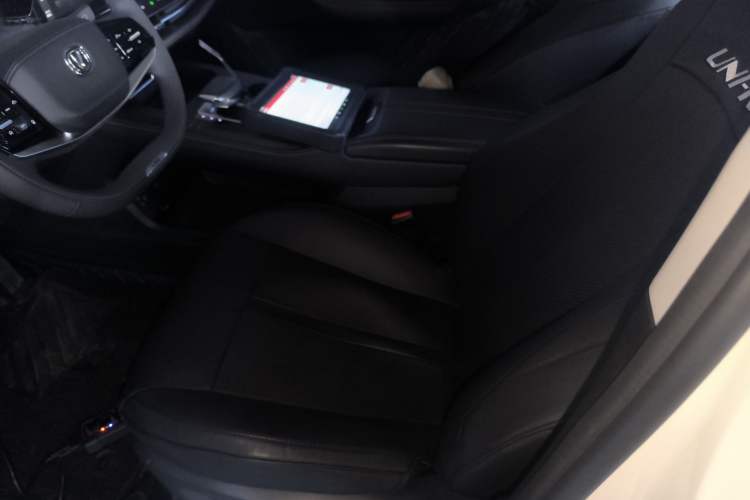 Used CHANGAN UNI-K iDD 2022 Blue Whale iDD 130km 1.5T Excellence Model Left Front Seat