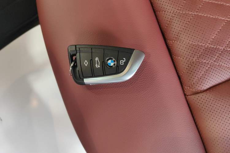 Used BMW 3 Series 2025 325Li M Sport Package