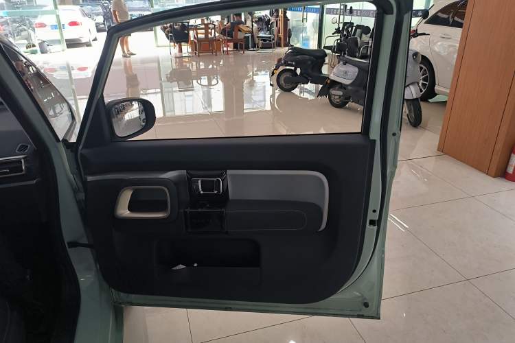 Used Baojun KiWi EV 2023 Smart Luxury Edition Ternary Lithium