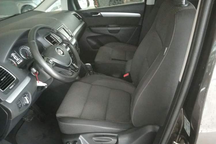 Used Volkswagen Sharan 2018 380TSI Comfort Edition 7-Seater Left Front Seat