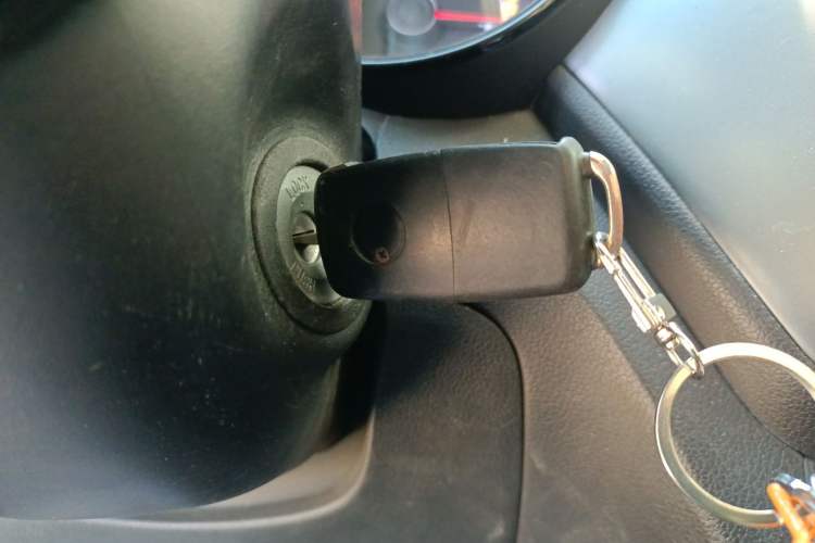 Used Kia K2 2011 Sedan 1.4L Manual Transmission GLS
