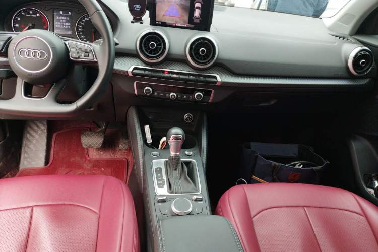 Used Audi Q2L 2023 35TFSI Fashion Dynamic Model