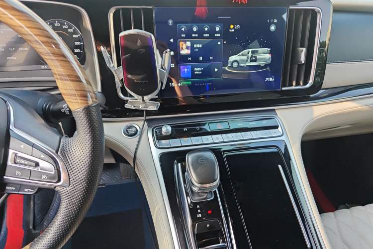 Used GAC Trumpchi M8 2021 Master Series 390T Prestige Edition
