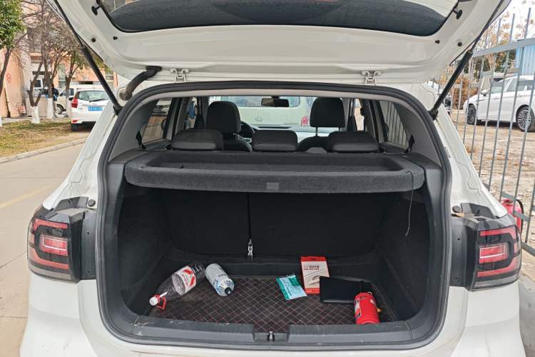 Used Volkswagen Tacqua 2021 1.5L Automatic Yue Zhi Lian Edition