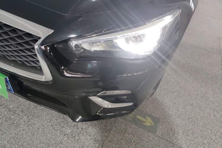 Used Infiniti Q50L 2018 2.0T Enjoyment Version China VI Standard