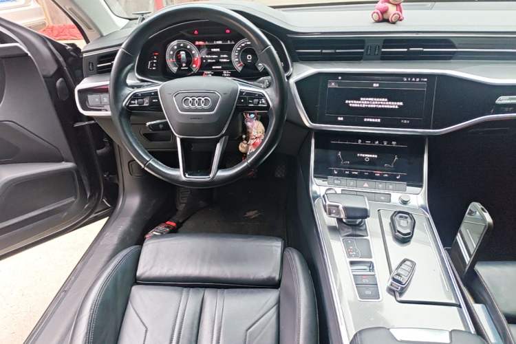 Used Audi A7 2021 45 TFSI Prestige Edition Audio And AC Panel