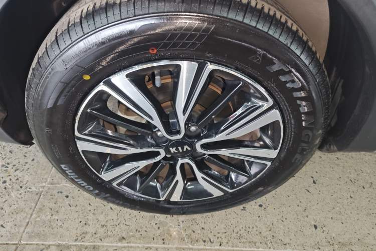 Used Kia kx1 Stonic 2019 1.4L Automatic Sport Edition China VI