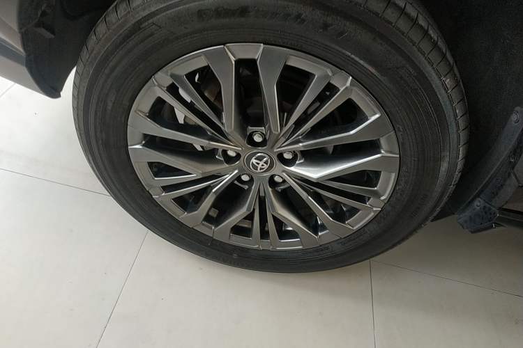 Used Toyota Wildlander 2023 2.0L CVT Four-Wheel Drive Luxury PLUS Edition