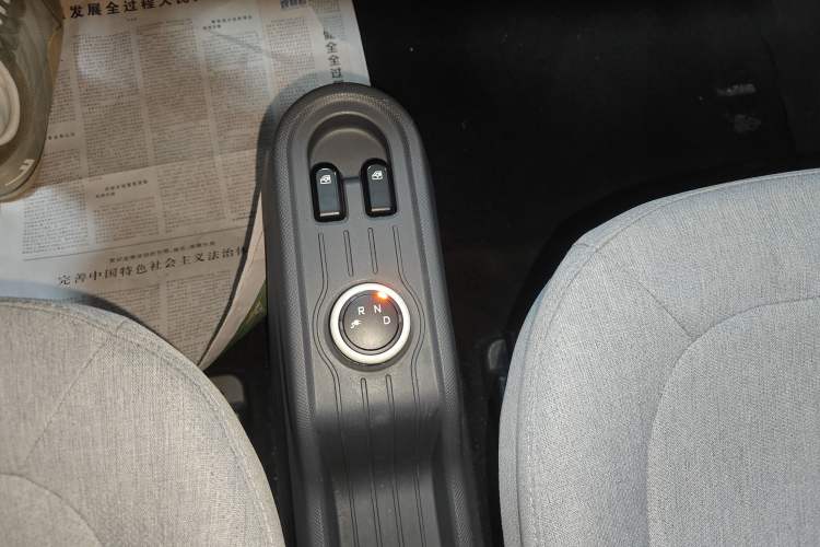 Used Wuling Hongguang MINIEV 2022 Macaron Premium Model – Lithium Iron Phosphate