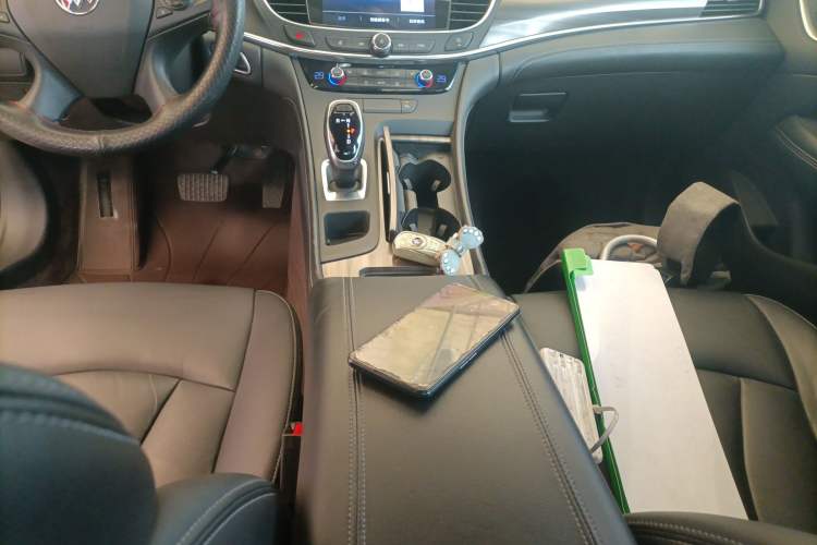 Used Buick LaCrosse 2022 552T Luxury Version
