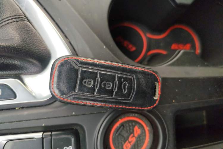 Used GAC Trumpchi GS4 2017 235T Automatic Two-Wheel Drive Luxury Smart Connectivity Version
