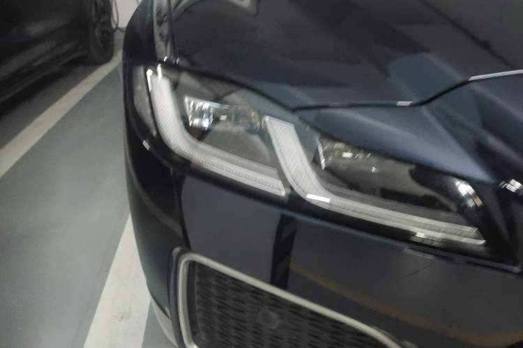 Used Jaguar XFL 2021 XFL 2.0T P250 Two-Wheel-Drive Luxury Deluxe Edition